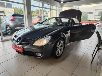 Mercedes-Benz SLK 200 2010 - 21500 EUR, 79000 km - AUTO.MOTO.pt - 79000km - foto 19 de 32