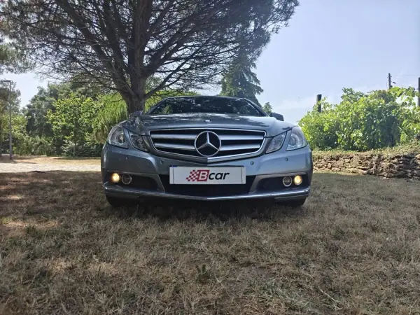 Mercedes-Benz E 220 2010 - 15499 EUR, 202000 km - AUTO.MOTO.pt - 202000km - foto 4 de 35