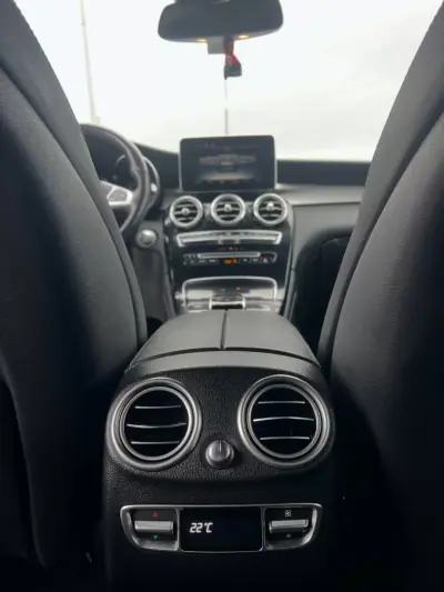 Mercedes-Benz GLC 250 2018 - 47000 EUR, 53761 km - AUTO.MOTO.pt - 53761km - foto 6 de 13