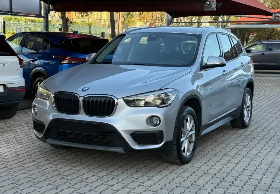 BMW X1 2017 - 16950 EUR, 124000 km - AUTO.MOTO.pt - 124000km - foto 1 de 21