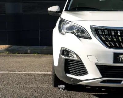Peugeot 3008 2019 - 17990 EUR, 149900 km - AUTO.MOTO.pt - 149900km - foto 30 de 48