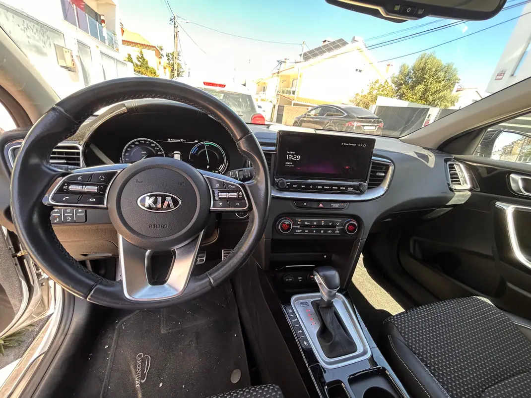 Kia XCeed 2021 - 19500 EUR, 166100 km - 166100km - foto 8 de 14