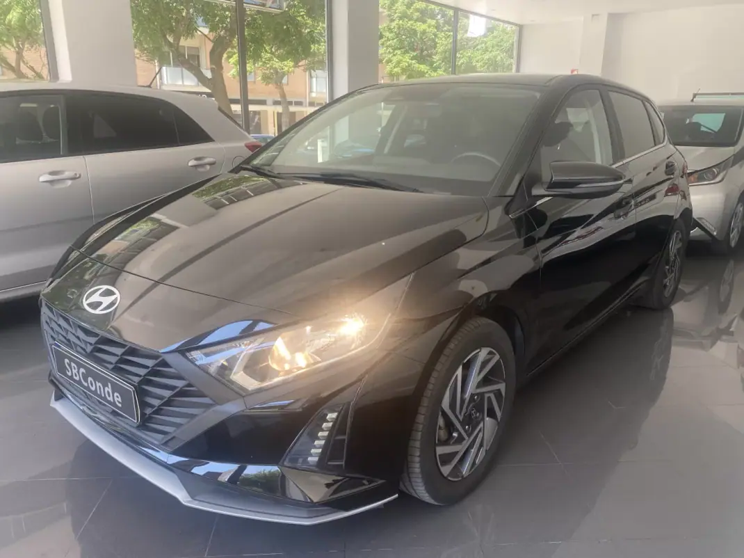 Hyundai i20 2023 - 16750 EUR, 33133 km - 33133km - foto 5 de 37