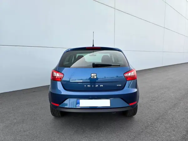 SEAT Ibiza 2016 - 8990 EUR, 160800 km - AUTO.MOTO.pt - 160800km - foto 12 de 34