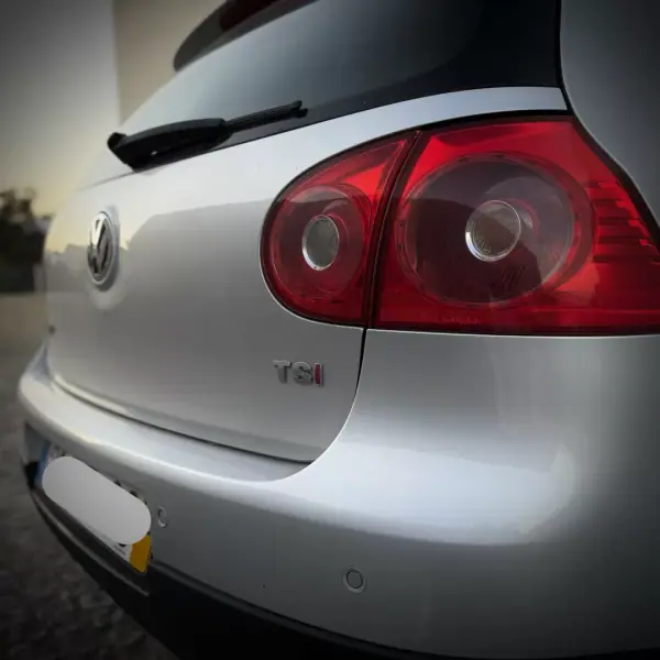 Volkswagen Golf 2007 - 5750 EUR, 198000 km - AUTO.MOTO.pt - 198000km - foto 15 de 21