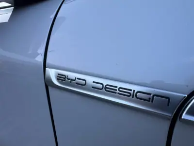 BYD Atto 3 2023 - 27500 EUR, 58000 km - 58000km - foto 36 de 49