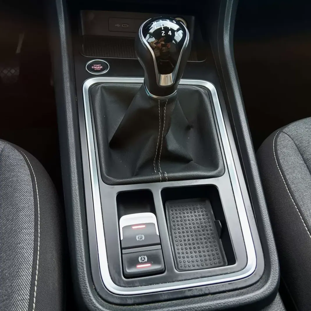 SEAT Ateca 2022 - 22500 EUR, 104680 km - AUTO.MOTO.pt - 104680km - foto 25 de 27