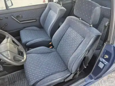 Volkswagen Golf Cabriolet 1991 - 9950 EUR, 127019 km - AUTO.MOTO.pt - 127019km - foto 12 de 19