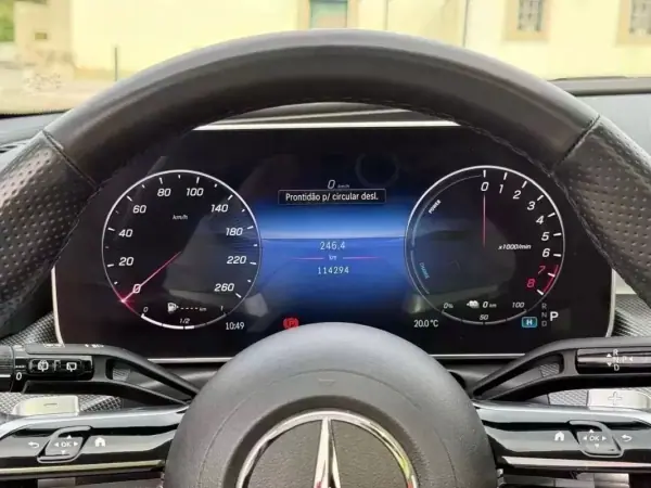 Mercedes-Benz C 300 2022 - 38999 EUR, 114000 km - AUTO.MOTO.pt - 114000km - foto 14 de 29