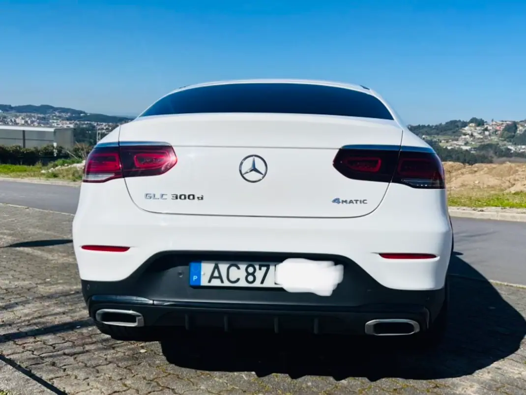 Mercedes-Benz GLC 300 2020 - 42750 EUR, 107000 km - AUTO.MOTO.pt - 107000km - foto 8 de 19