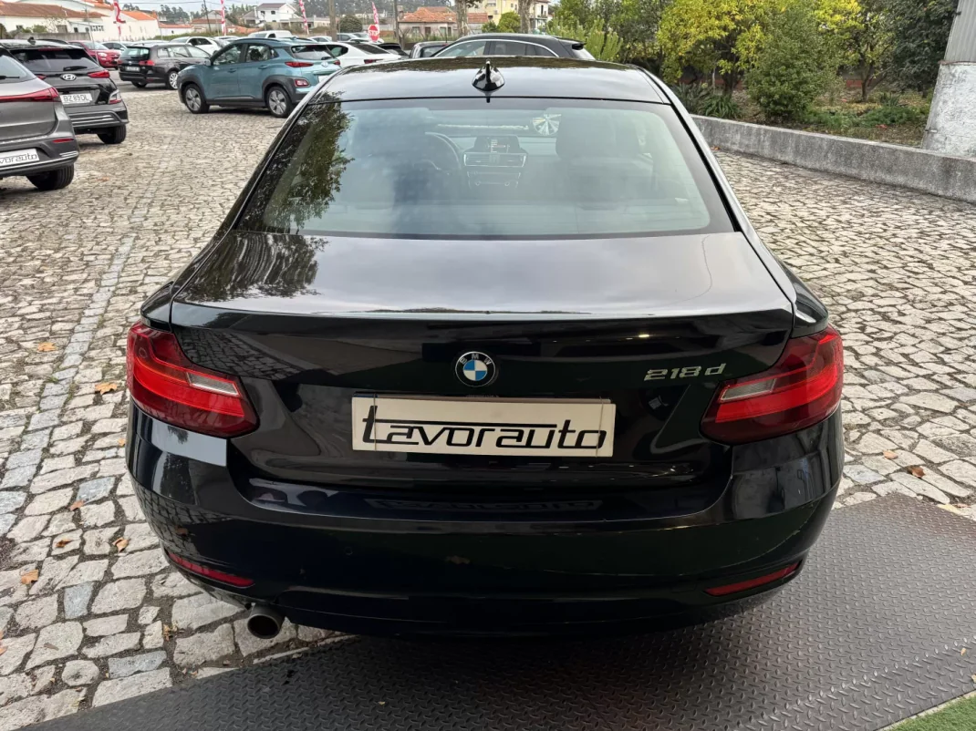 BMW 218 2017 - 17990 EUR, 208000 km - AUTO.MOTO.pt - 208000km - foto 8 de 36