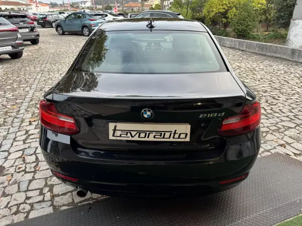 BMW 218 2017 - 17990 EUR, 208000 km - AUTO.MOTO.pt - 208000km - foto 8 de 36