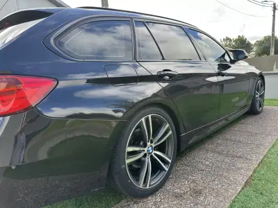 BMW 318 2014 - 11900 EUR, 350000 km - AUTO.MOTO.pt - 350000km - foto 17 de 60