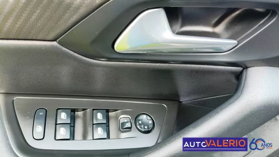 Peugeot 508 SW 2021 - 21950 EUR, 76890 km - AUTO.MOTO.pt - 76890km - foto 11 de 41