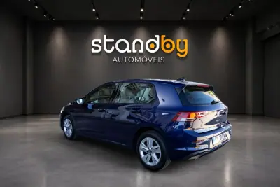Volkswagen Golf 2023 — foto 4 de 15