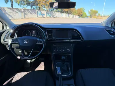SEAT Leon ST 2016 - 12900 EUR, 126000 km - 126000km - foto 4 de 9