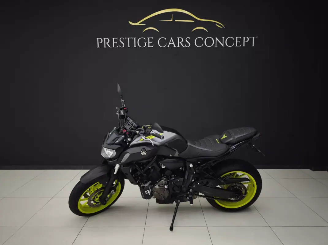 Yamaha MT 07 2018 - 6750 EUR, 21344 km - AUTO.MOTO.pt - 21344km - foto 6 de 16