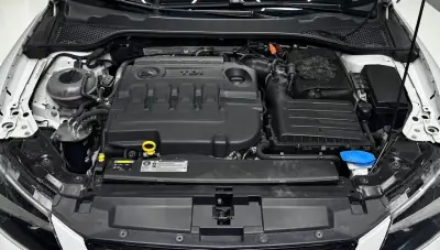 SEAT Leon 2014 - 14950 EUR, 177859 km - 177859km - foto 10 de 25