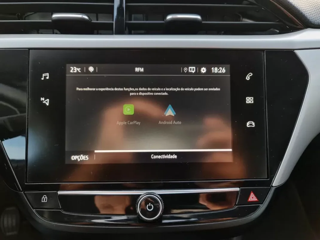 Opel Corsa 2020 - 15990 EUR, 140000 km - AUTO.MOTO.pt - 140000km - foto 20 de 31