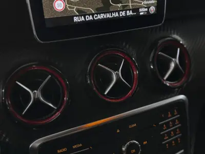 Mercedes-Benz A 45 AMG 2016 - 30900 EUR, 199130 km - AUTO.MOTO.pt - 199130km - foto 15 de 38
