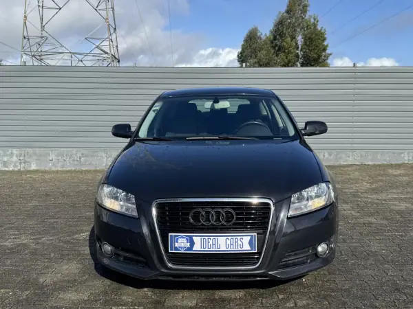 Audi A3 Sportback 2012 - 8500 EUR, 360000 km - AUTO.MOTO.pt - 360000km - foto 2 de 4