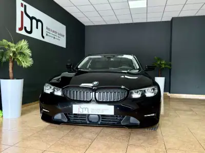 BMW 320 2019 - 21990 EUR, 243987 km - AUTO.MOTO.pt - 243987km - foto 3 de 18