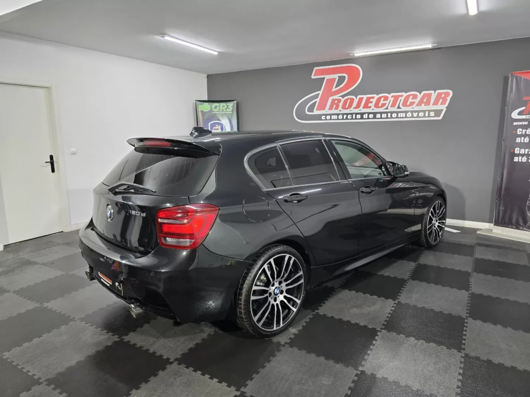 BMW 120 2013 - 18900 EUR, 190000 km - AUTO.MOTO.pt - 190000km - foto 10 de 20