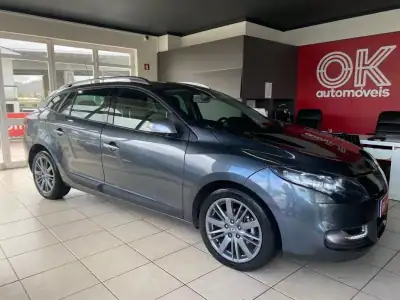 Renault Mégane Sport Tourer 2010 - 4990 EUR, 340390 km - AUTO.MOTO.pt - 340390km - foto 10 de 44