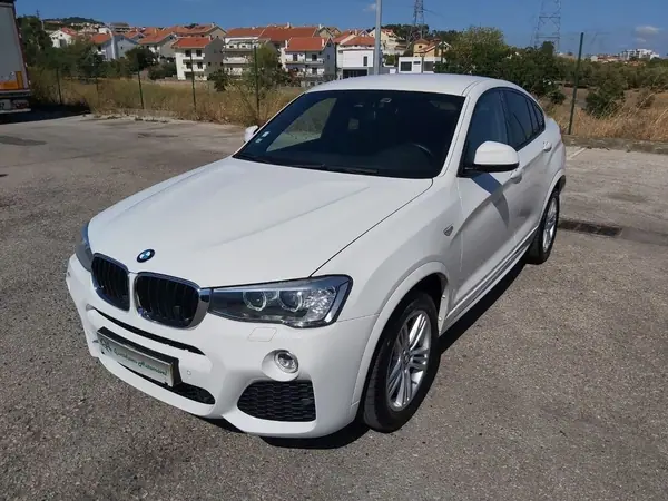 BMW X4 2015 - 26950 EUR, 209556 km - AUTO.MOTO.pt - 209556km - foto 11 de 60