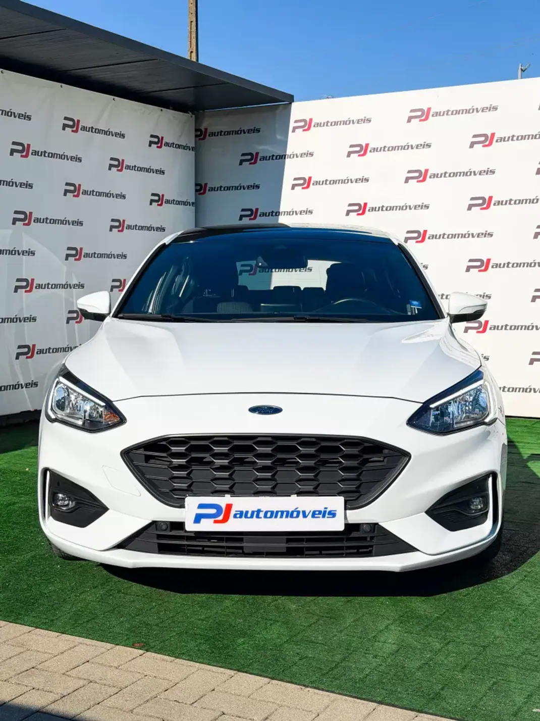 Ford Focus 2019 - 15500 EUR, 124230 km - 124230km - foto 3 de 26