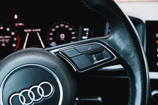 Audi A1 Sportback 2021 - 19900 EUR, 76000 km - AUTO.MOTO.pt - 76000km - foto 11 de 19