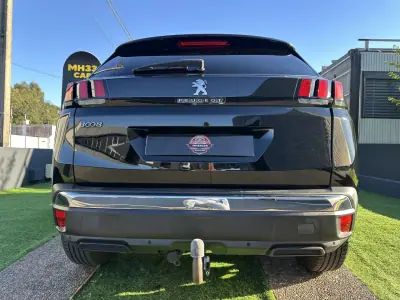 Peugeot 3008 2019 - 14900 EUR, 190000 km - 190000km - foto 17 de 64