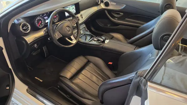 Mercedes-Benz E 220 2018 - 39500 EUR, 130496 km - AUTO.MOTO.pt - 130496km - foto 42 de 60