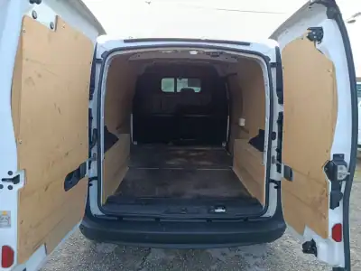 Renault Kangoo 1.5 DCi Maxi 2018 - 11750 EUR, 159000 km - AUTO.MOTO.pt - 159000km - foto 24 de 27