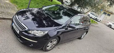 Peugeot 308 SW 2005 - 14900 EUR, 212300 km - AUTO.MOTO.pt - 212300km - foto 2 de 13