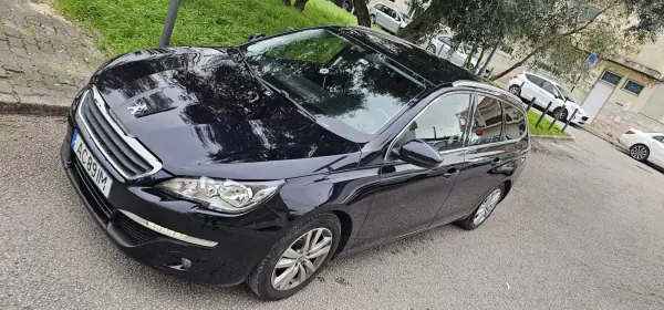 Peugeot 308 SW 2005 - 14900 EUR, 212300 km - AUTO.MOTO.pt - 212300km - foto 2 de 13