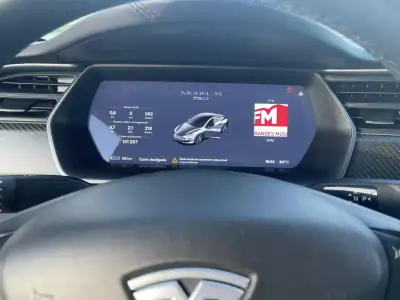 Tesla Model S 2018 - 37900 EUR, 131000 km - AUTO.MOTO.pt - 131000km - foto 7 de 11