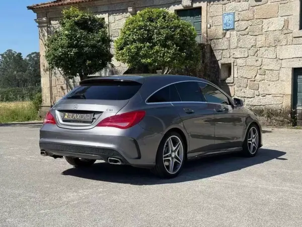 Mercedes-Benz CLA 200 2015 - 18999 EUR, 248500 km - AUTO.MOTO.pt - 248500km - foto 5 de 27