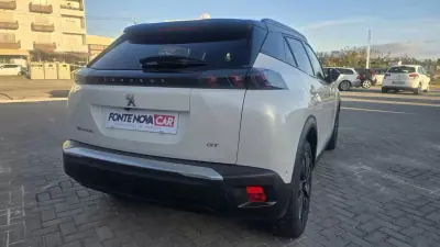 Peugeot e-2008 2022 - 20450 EUR, 95990 km - AUTO.MOTO.pt - 95990km - foto 11 de 28