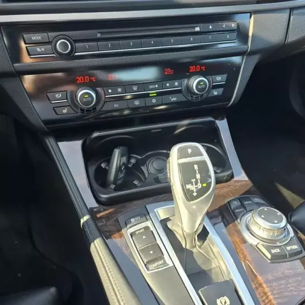 BMW 535 2011 - 17450 EUR, 280289 km - AUTO.MOTO.pt - 280289km - foto 16 de 17