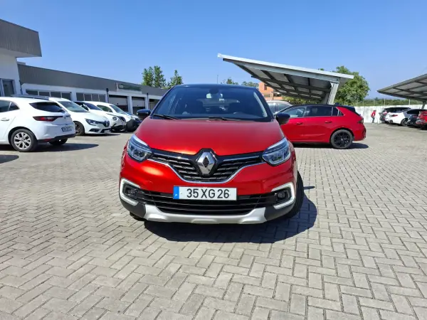 Renault Captur 2019 - 13350 EUR, 79800 km - AUTO.MOTO.pt - 79800km - foto 3 de 27