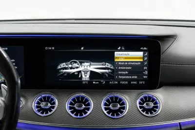 Mercedes-Benz AMG GT 2019 - 139950 EUR, 38000 km - AUTO.MOTO.pt - 38000km - foto 44 de 59