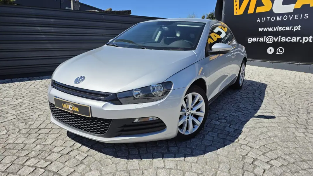 Volkswagen Scirocco 2012 - 13990 EUR, 166000 km - AUTO.MOTO.pt - 166000km - foto 1 de 23