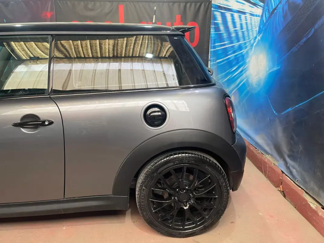 MINI Cooper S 2008 - 8999 EUR, 158000 km - AUTO.MOTO.pt - 158000km - foto 20 de 48