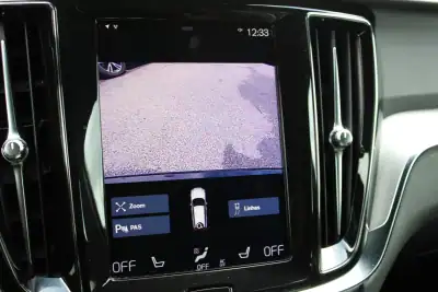 Volvo V60 2020 - 26400 EUR, 128429 km - AUTO.MOTO.pt - 128429km - foto 17 de 25