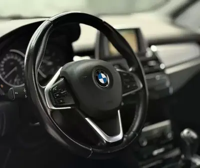 BMW 216 Active Tourer 2015 - 12750 EUR, 196513 km - AUTO.MOTO.pt - 196513km - foto 24 de 25