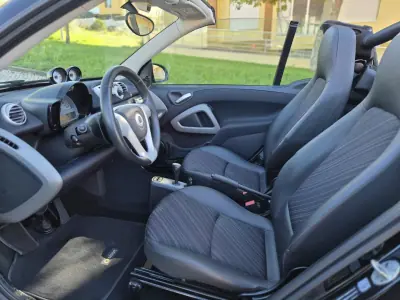 Smart Fortwo Cabrio 2014 - 7990 EUR, 80000 km - AUTO.MOTO.pt - 80000km - foto 7 de 20