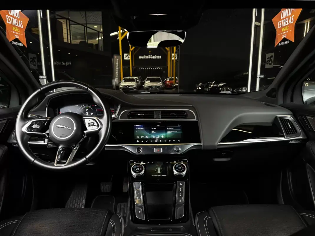 Jaguar I-Pace 2018 - 26990 EUR, 118500 km - AUTO.MOTO.pt - 118500km - foto 16 de 35