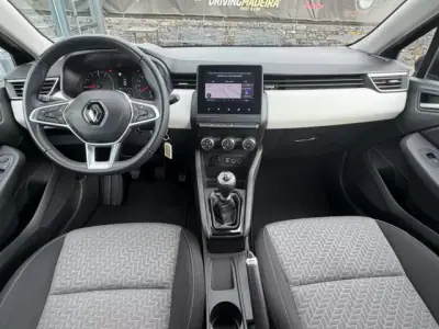 Renault Clio 2022 - 15500 EUR, 91700 km - AUTO.MOTO.pt - 91700km - foto 9 de 11