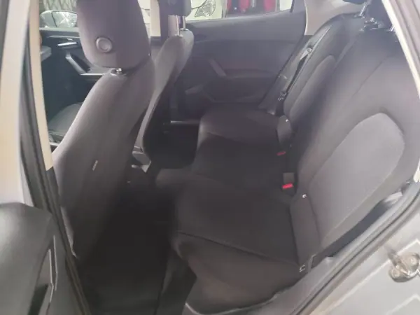 SEAT Ibiza 2021 - 14990 EUR, 62601 km - AUTO.MOTO.pt - 62601km - foto 9 de 11
